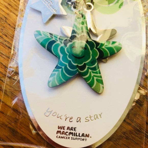 Cute McMillan Cancer Keychain - Picture 2 of 3